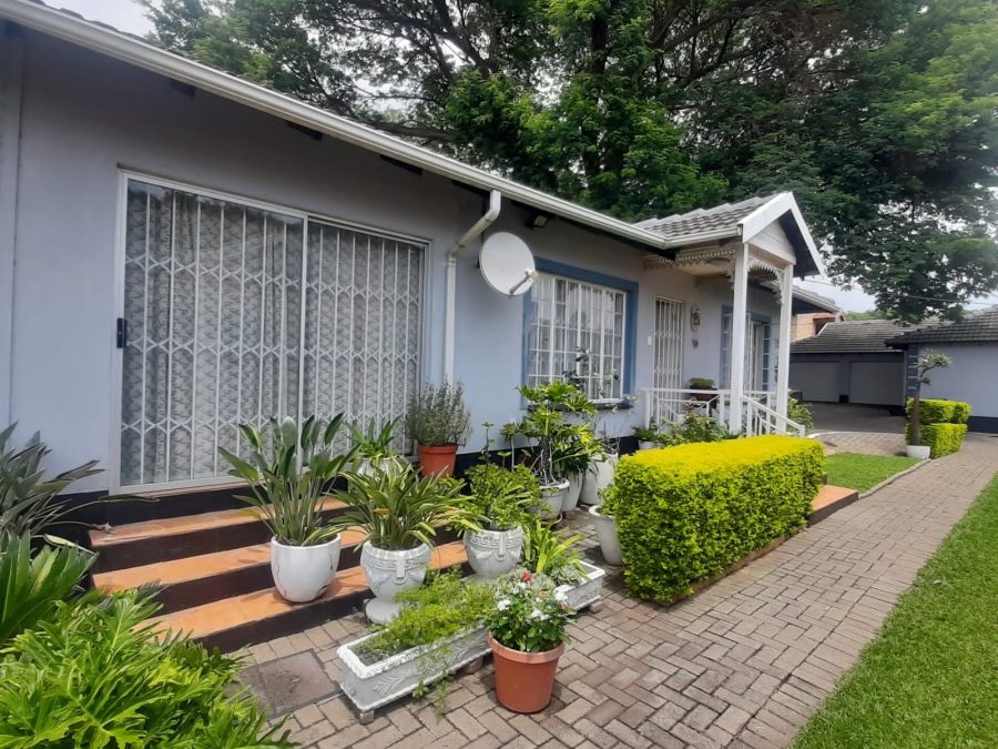 3 Bedroom Property for Sale in Waterval East North West